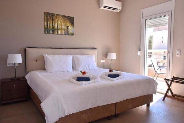 Kreta, Kounali: Moderne Villa mit 3 Zimmern, Pool und Meerblick zu verkaufen