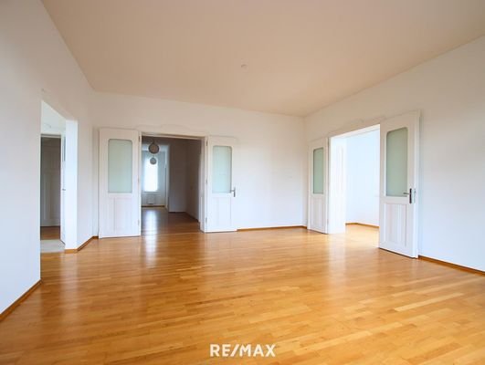 Wohnsalon 4