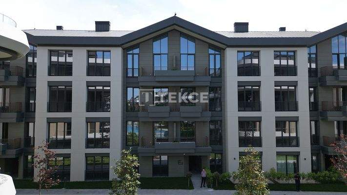 Apartments in a Project Close to the Coast in İstanbul