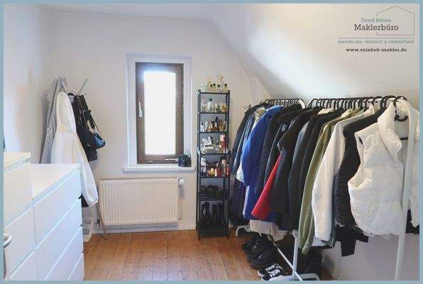 Garderobe / Büro OG