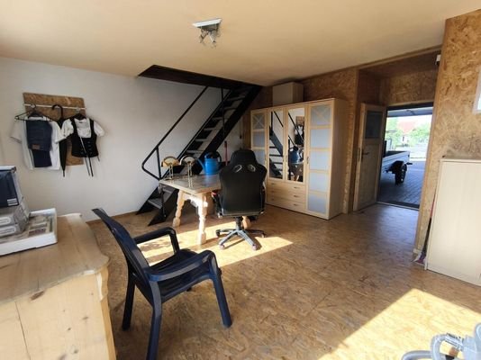 Gästezimmer-Garage