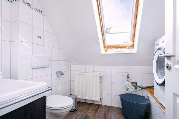 Kleineres zweites Badezimmer 