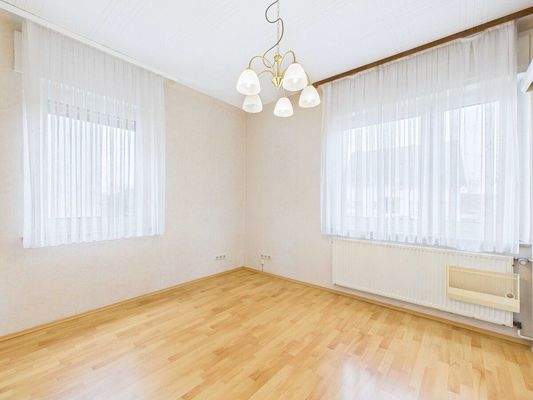 Familienfreundliches Einfamilienhaus in Schwalbach