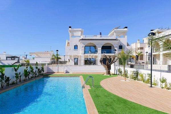 Elegant Mediterranean Apartments in Ciudad Quesada