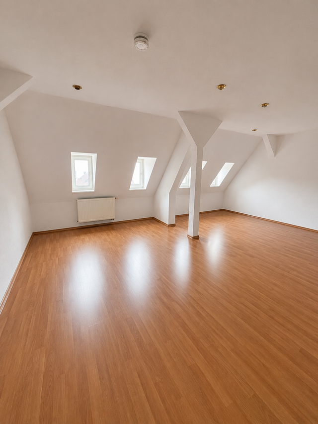 Großzügige 4-Raum-Wohnung mit ca. 90 m² – Einbauküche möglich! - Photo 1