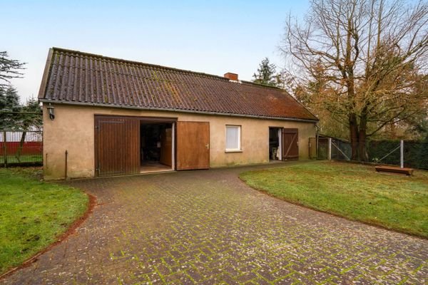 Garage Außen