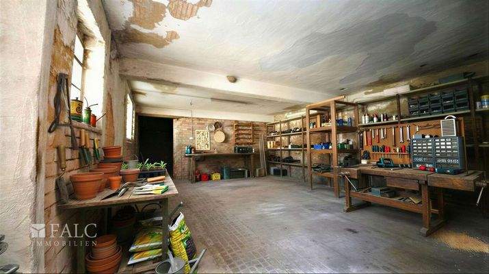 Werkstatt im Nebengebäude