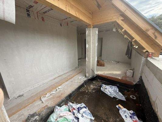 20250902_095502887_iOS