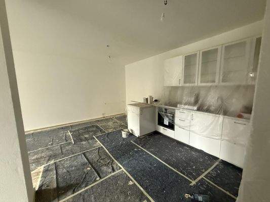 20251107_100942884_iOS