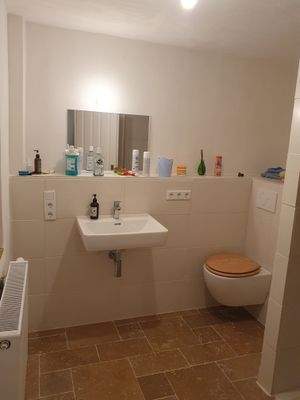 Bad Blick von Tür.jpg