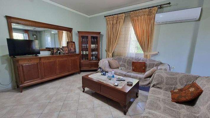 Kreta, Finika: Einfamilienhaus bei Heraklion zu verkaufen