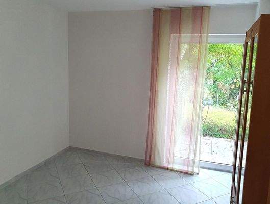 Kleines Zimmer unten