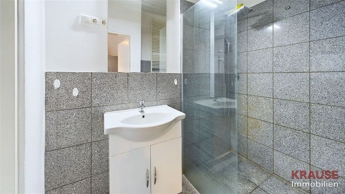 Badezimmer EG