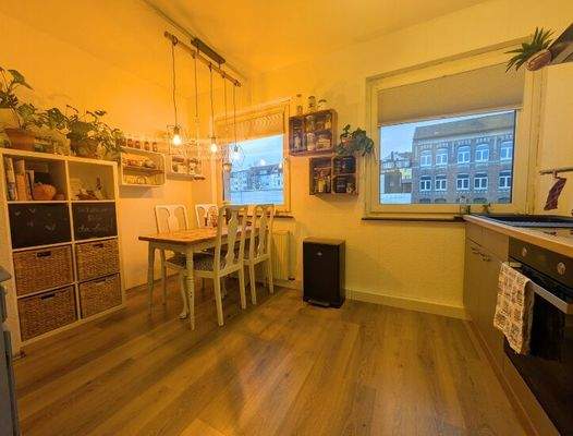 Moderne Einbauküche mit stilvollem Design