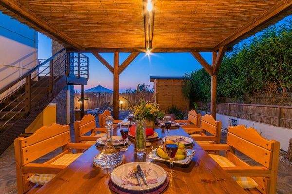 Kreta, Pigianos Kampos: Stilvolle Villa mit beheiztem Pool und Gästestudio in der Nähe von Rethymno zu verkaufen