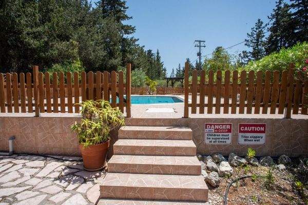 Kreta, Gavalochori: Ruhige traditionelle Villa, bezugsfertig, zu verkaufen