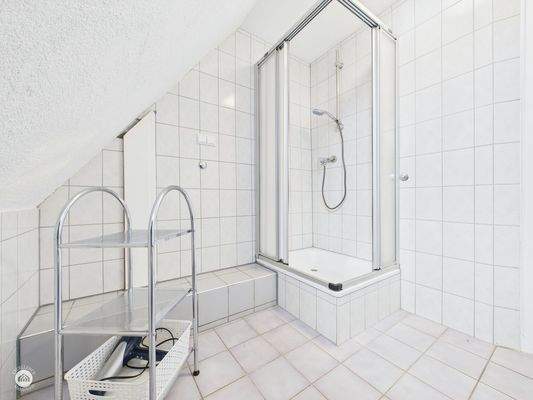 Wohnung 5 - Badezimmer