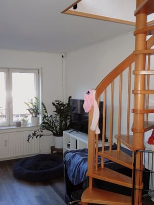 W4_Treppe zum DG