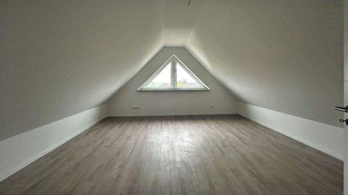 Ref.zobj. - Zimmer 1 DG Whg. 4