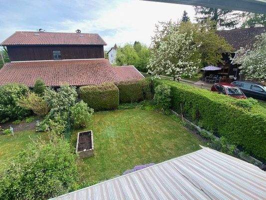 Blick zum Garten im Erdgeschoss