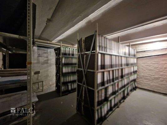 Archiv im Keller