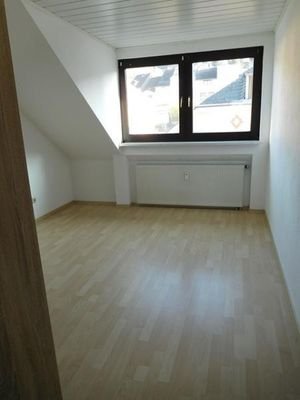 KB42 Whg. 3 DG rechts Schlafraum