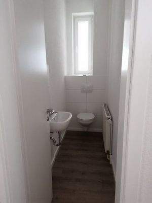 IMG_20210412_115318_Wohn. 2.OG links_20.4.2021.jpg