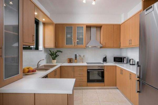 Kreta, Afrata: Premium-Villa mit Meerblick zu verkaufen