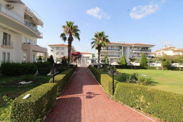 Furnished Mezzanine Flat in a Complex with Pool in Antalya Belek