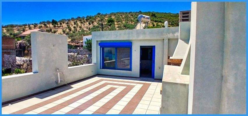 b7477091f40a42098579e4f1ceab544d-original