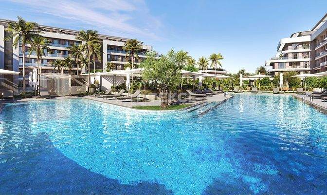 Flats in a Complex with Rich Amenities in Antalya Kundu