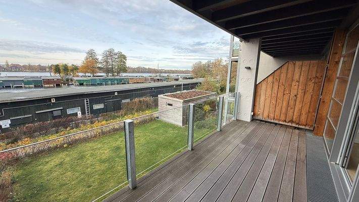 WhatsApp Image 2025-11-19 at 22.18.00(1)