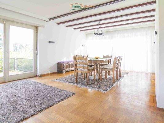 EG - Essbereich mit Zugang zum Balkon