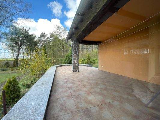 Große 40m² Sonnen-Terrasse (Süd/West)