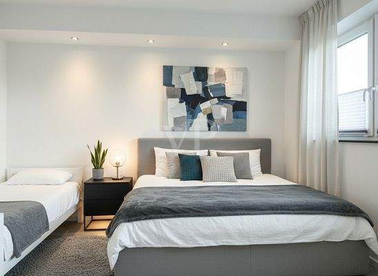 OG: Elternschlafzimmer (Möbel KI generiert)