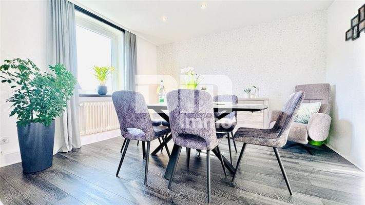 OG Wohn / Esszimmer offen