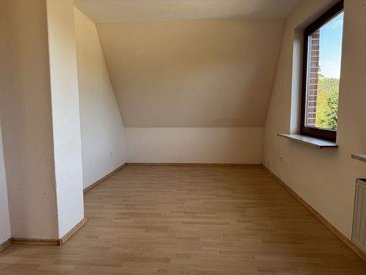 Schlafzimmer (1).JPG