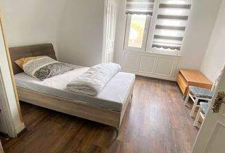 Zeitwohnen Zimmer günstig mieten Esslingen 1.jpeg