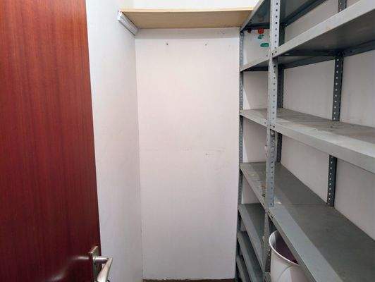 Abstellkammer/Vorratskammer~3