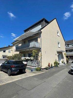 Ansicht Haus 1 mit Stellplatz