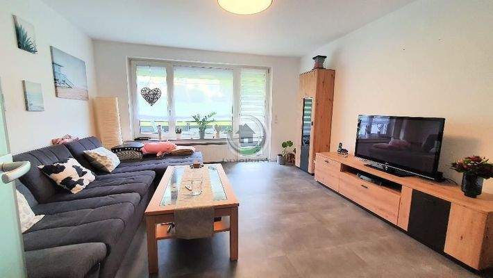 Wohnzimmer - Bild 4 - möbliert