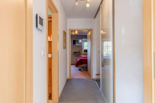 Schöne Aufteilung, Top-Ausstattung inkl. PV-Anlage