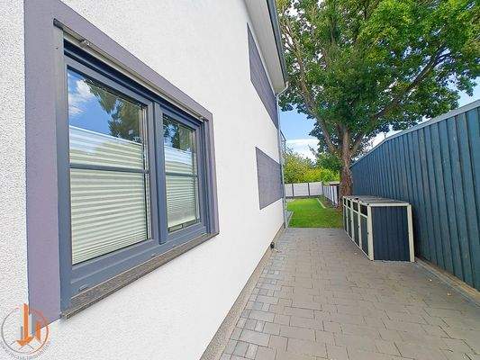 Durchgang zum Garten