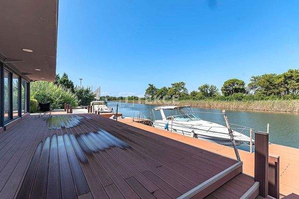 4-Bedroom Villa Near Golf Courses in Antalya Kadriye