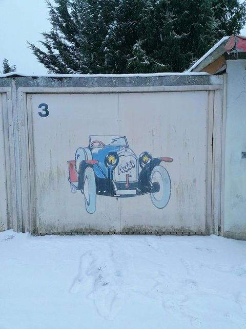 Großrosseln Garage, Großrosseln Stellplatz