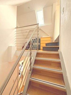 Maisonette Wohnung Treppe DG
