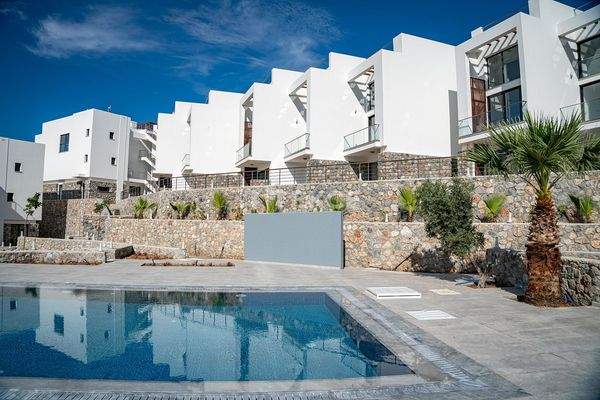 Apartments Within Walking Distance to the Sea in North Cyprus Girne