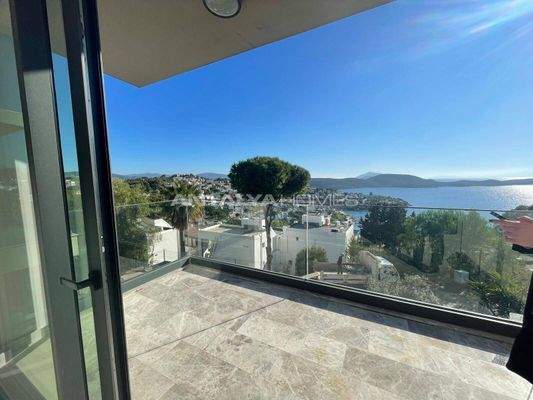Apartments with Direct Access to the Beach in Bodrum