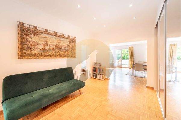 wohnung-baden-baden-eingangsbereich-wolf-immobilien