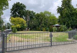 Grundstückseinfahrtstor